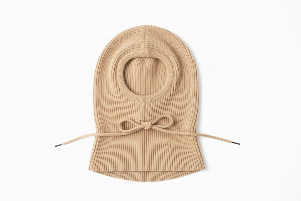 Cagoule Femme Tricotée à Capuche VOLTHEA | Chaude & Ajustable