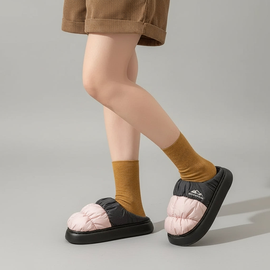 Chaussons d'Hiver VOLTHEA | Impérméables & Antidérapants Intérieur / Extérieur
